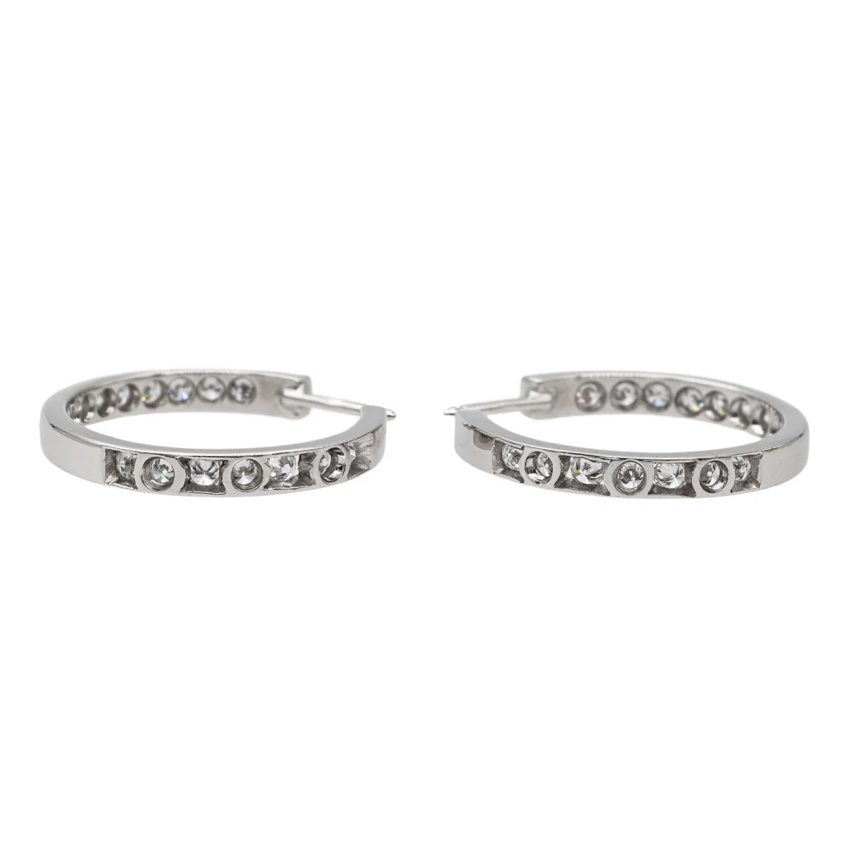 Boucles d'oreilles Créoles Or blanc Diamant - Image 6