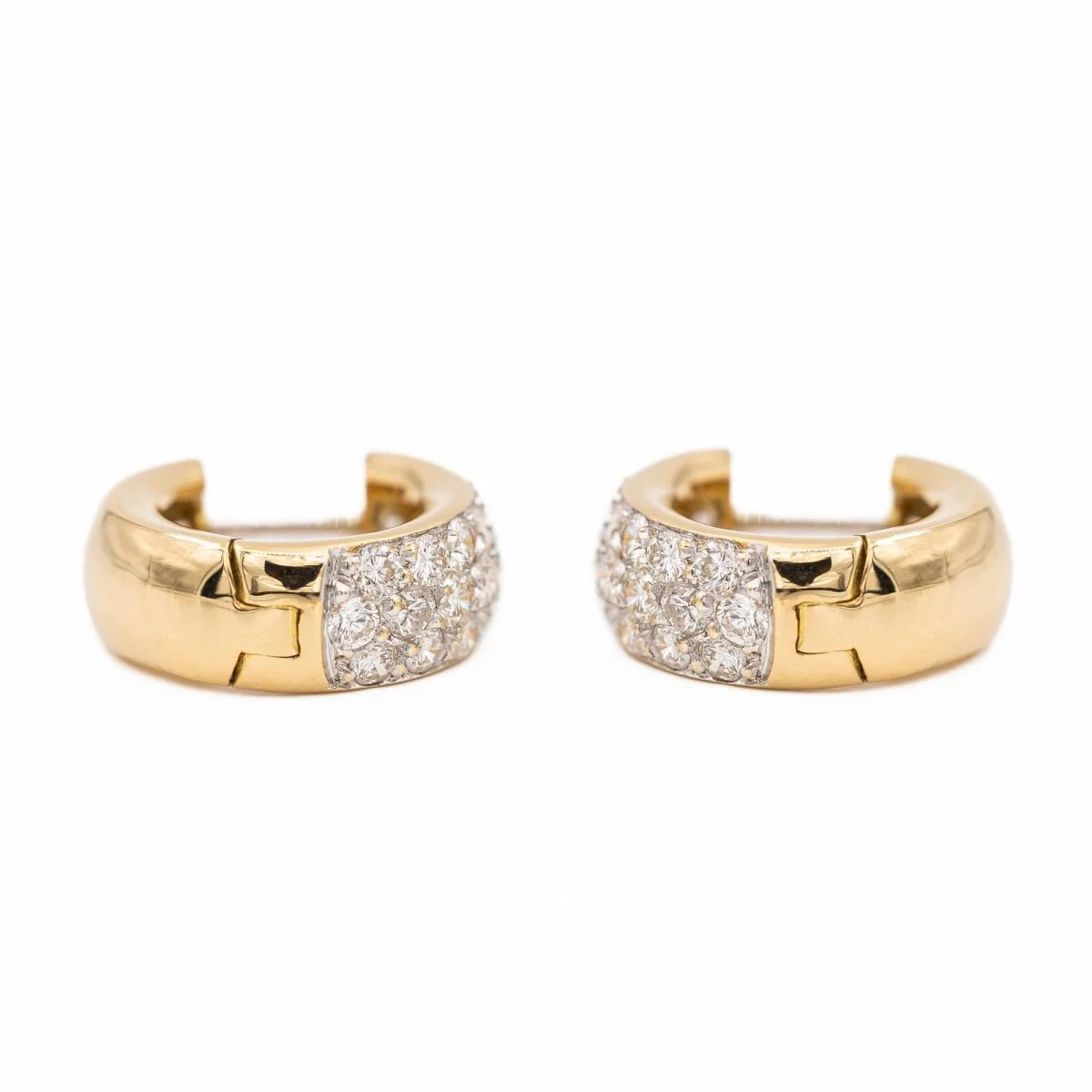 Boucles d'oreilles Créoles en or jaune et diamants - Image 3