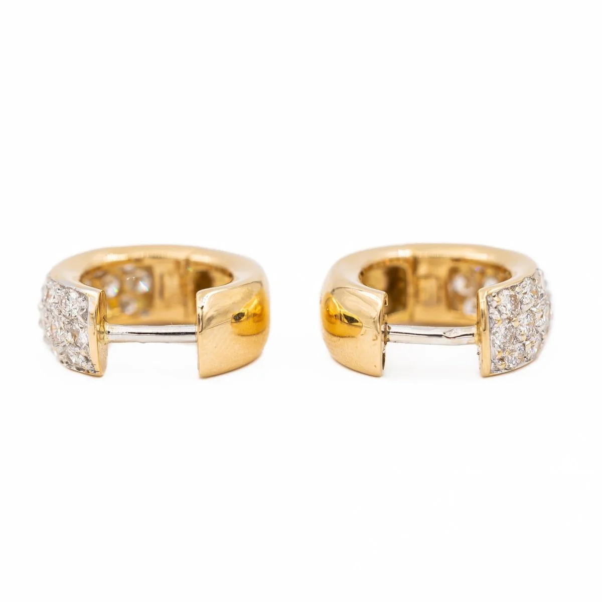 Boucles d'oreilles Créoles en or jaune et diamants - Image 4