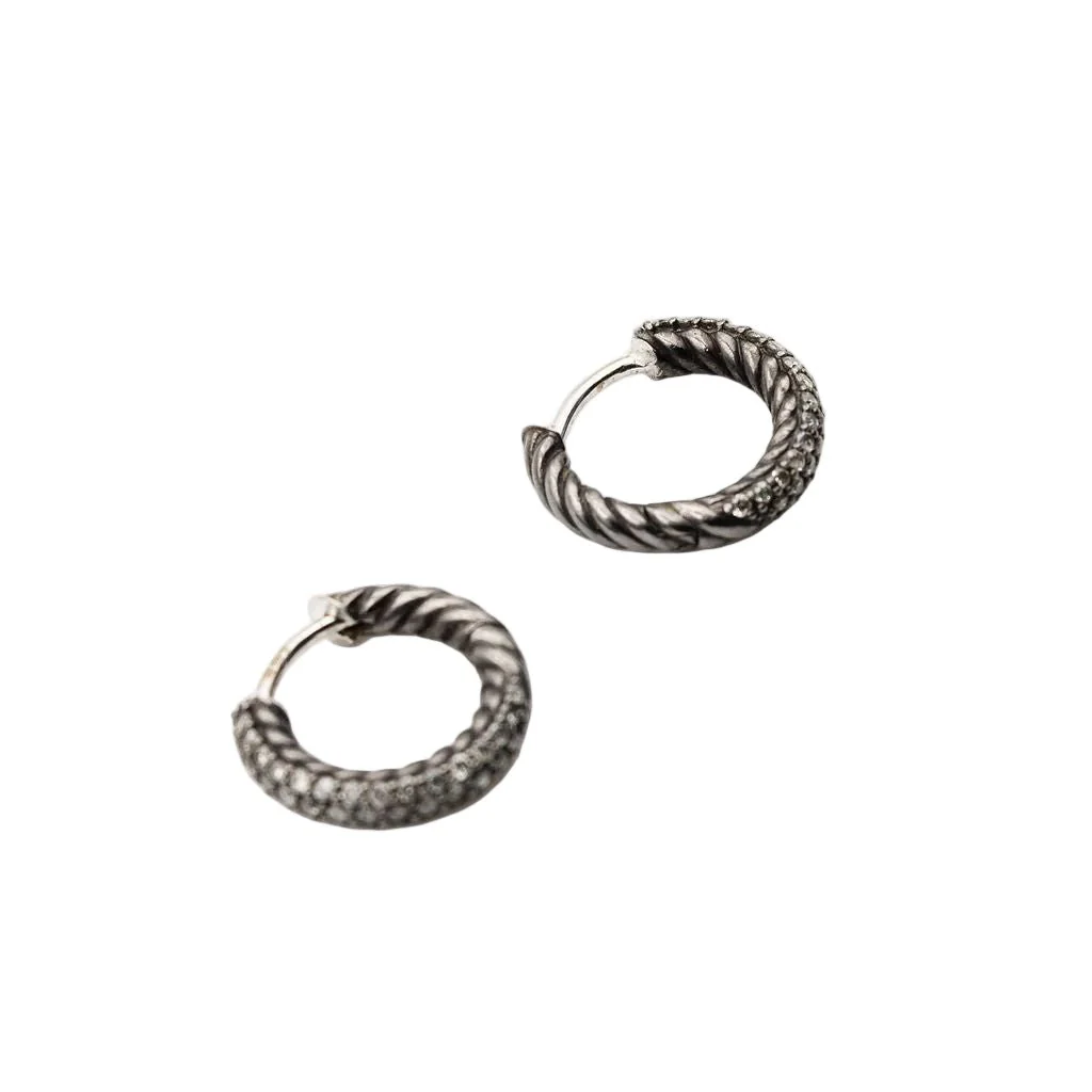 Boucles d'oreilles Créoles DAVID YURMAN en argent noirci et diamants - Image 2