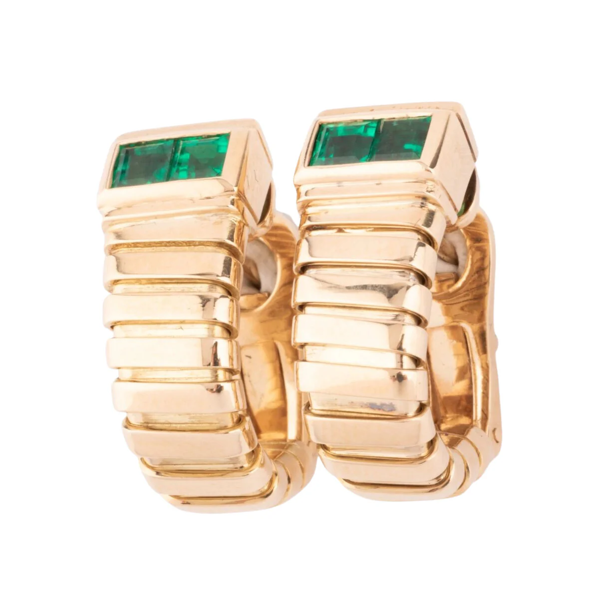 Boucles d'oreilles de la maison Bvlgari en émeraudes sur or jaune - Image 2