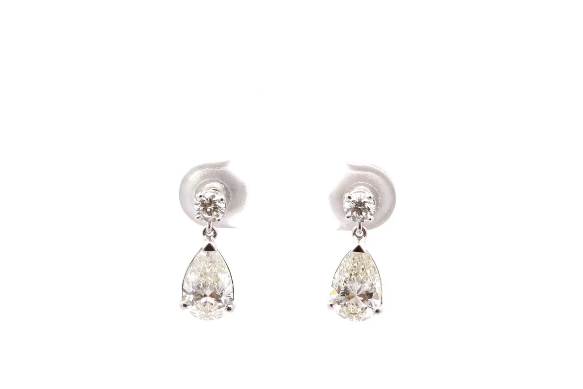 Boucles d'oreilles en or et diamants - Image 2