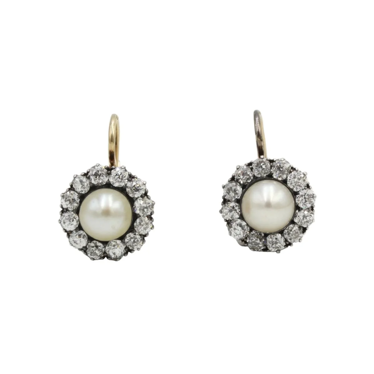 Boucles d'oreilles Dormeuses en or jaune, argent, perles et diamants