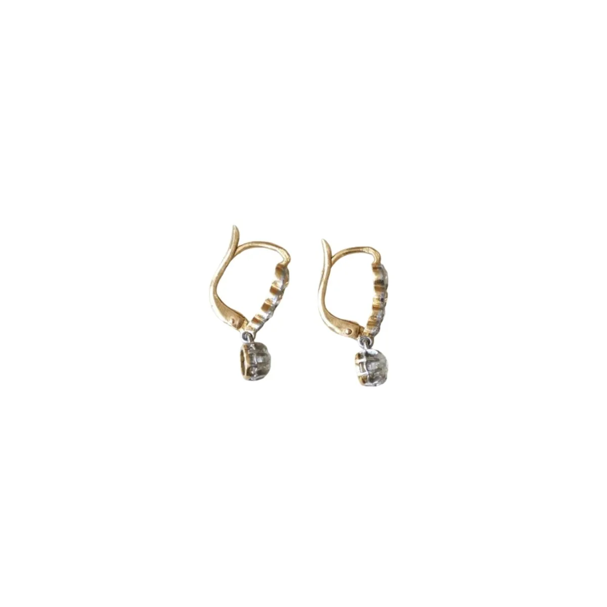 Boucles d'oreilles Dormeuses en or jaune, platine et diamants - Image 4