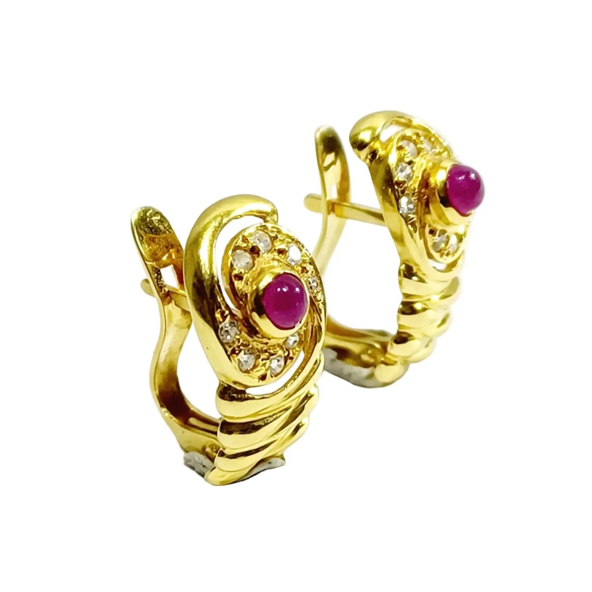 Boucles d'oreilles Dormeuses en or jaune, rubis et diamatns - Image 3