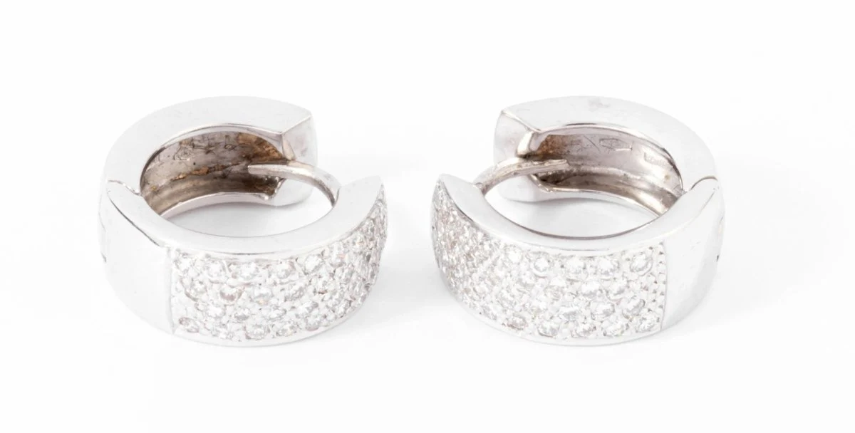 Boucles d'oreilles en demi créole en or gris et diamant - Image 3