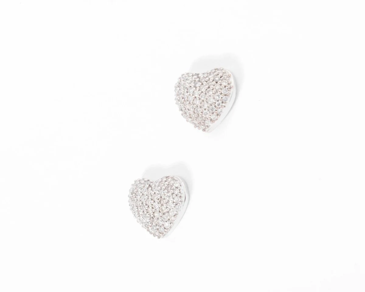 Boucles d'oreilles en gris formant des cœurs, pavée de diamant - Image 2