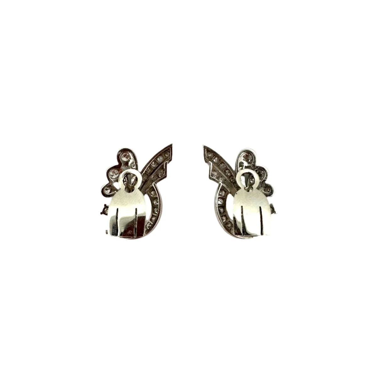 Boucles d'oreilles en or blanc et diamants - Image 2