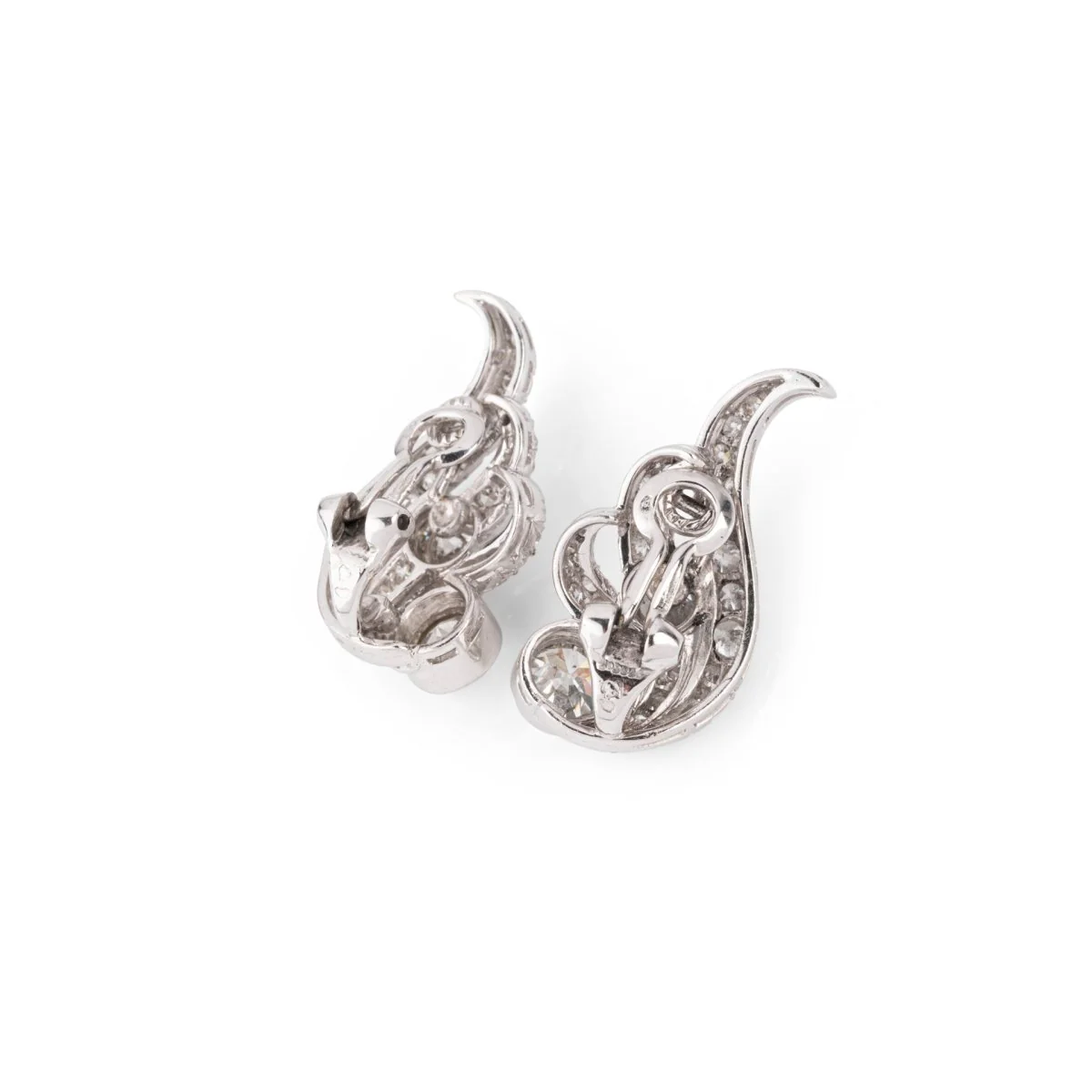 Boucles d'oreilles Clips en or blanc, platine et diamants - Image 4