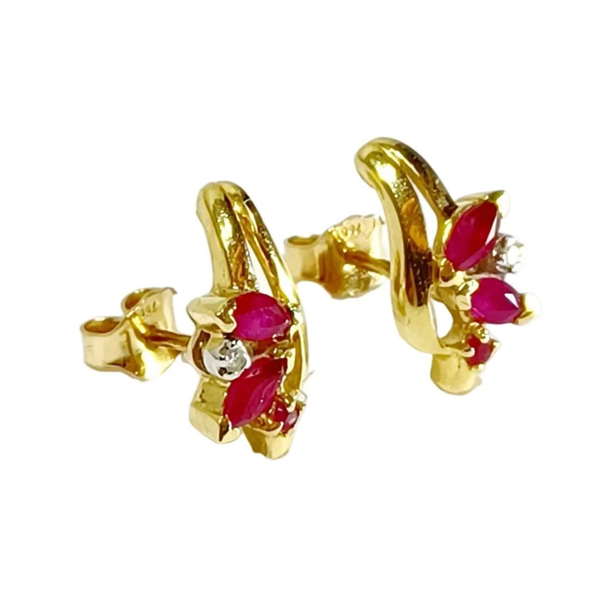 Boucles d'oreilles en or jaune, rubis et diamants - Image 3