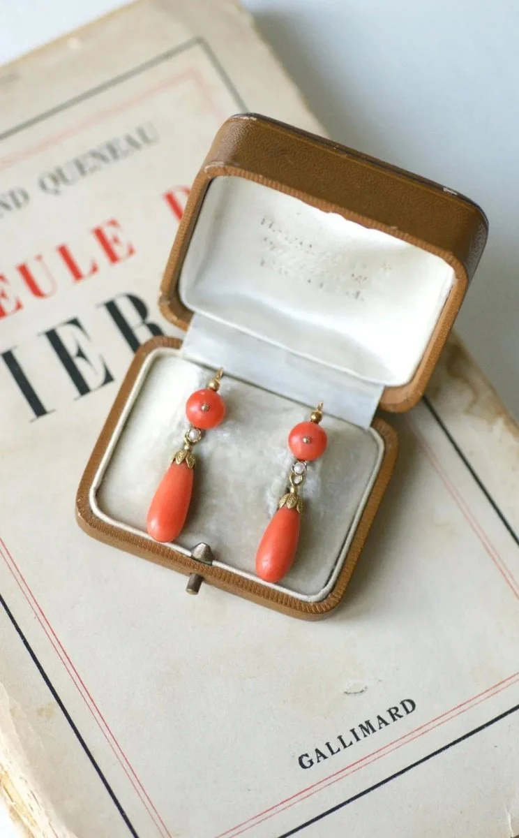 Boucles d'Oreilles Gouttes Corail - Image 8