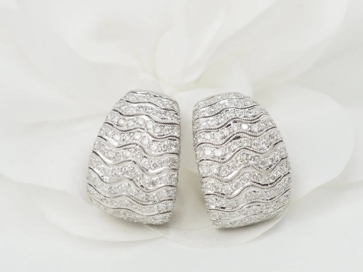 Boucles d'oreilles Clips en or blanc et diamants