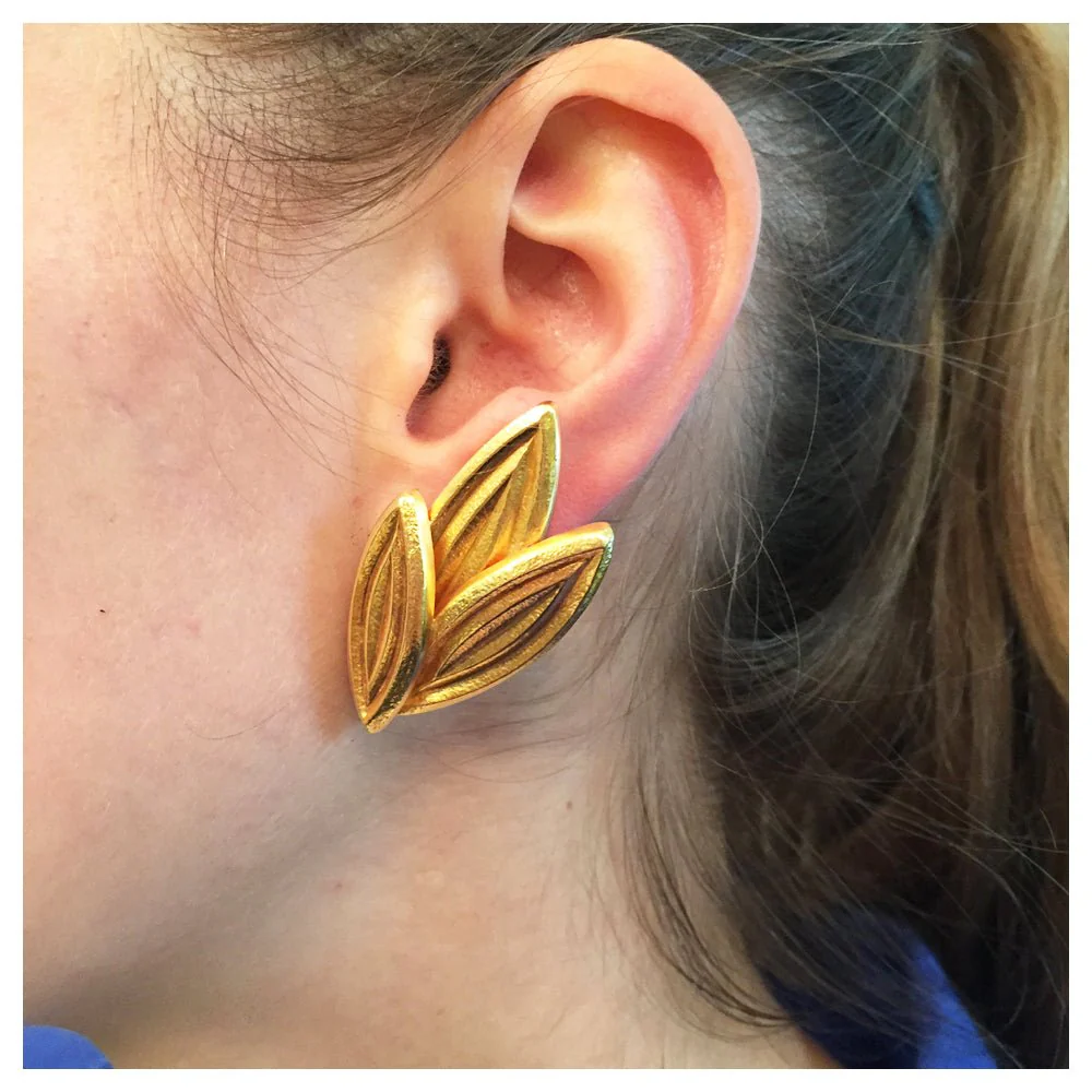 Boucles d'oreilles Clips LALAOUNIS en or jaune - Image 4