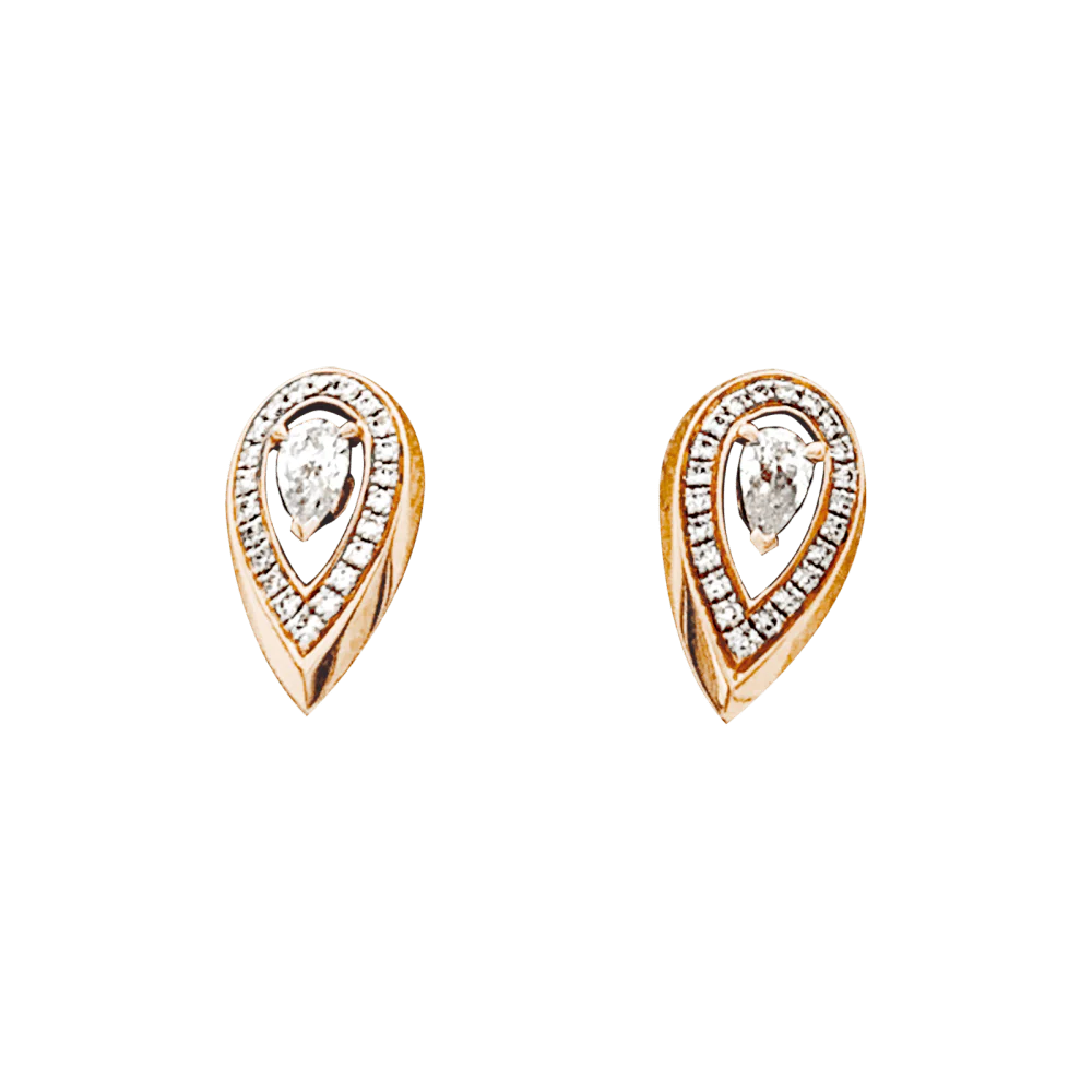 Boucles d'oreilles Puces MESSIKA "Fiery" en or rose et diamants