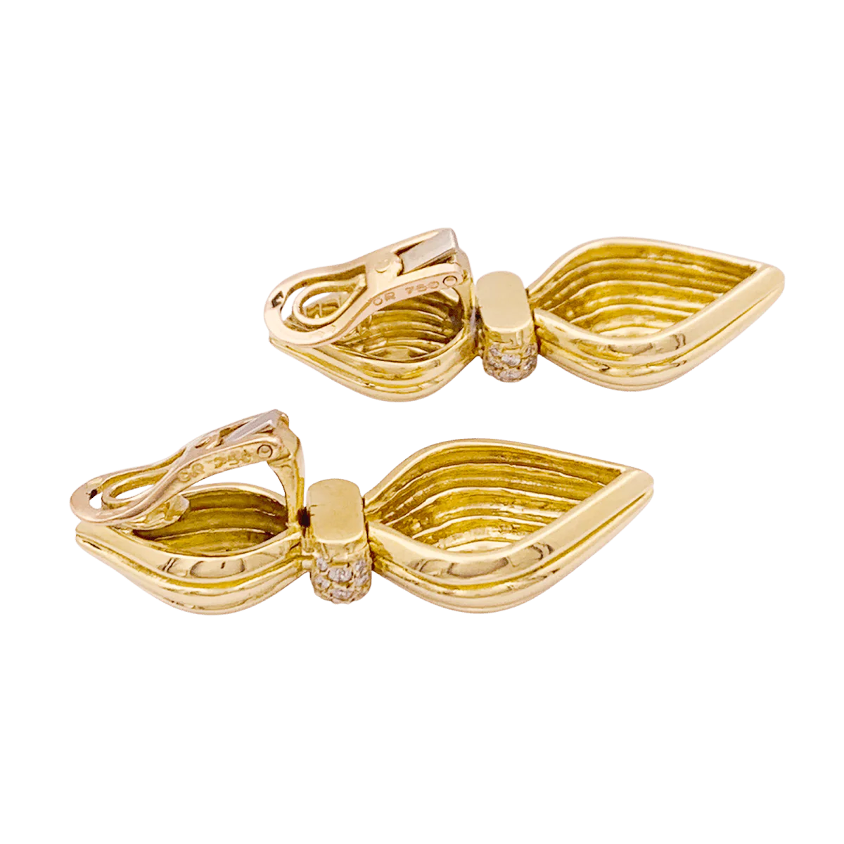 Boucles d'oreilles Clips O.J. PERRIN en or jaune et diamants - Image 5