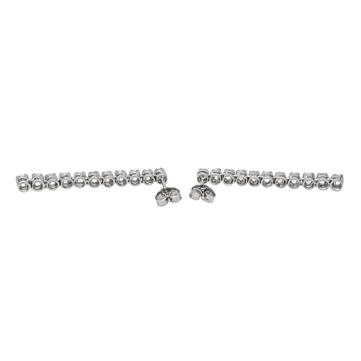 Boucles d'oreilles en or blanc et diamants - Image 4