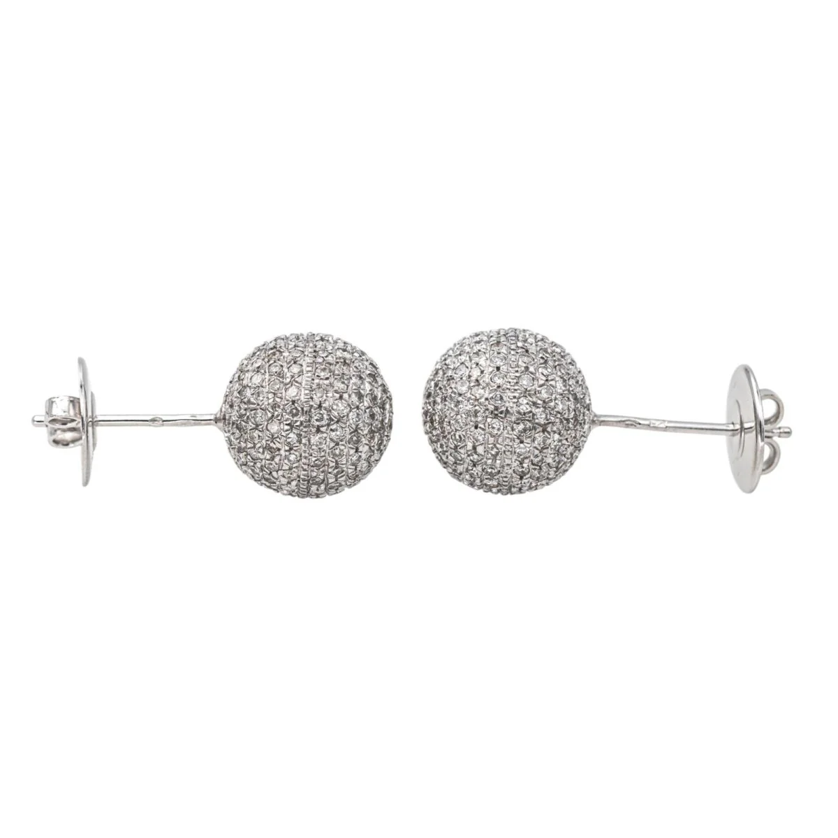 Boucles d'oreilles Clous en or blanc et diamants - Image 5