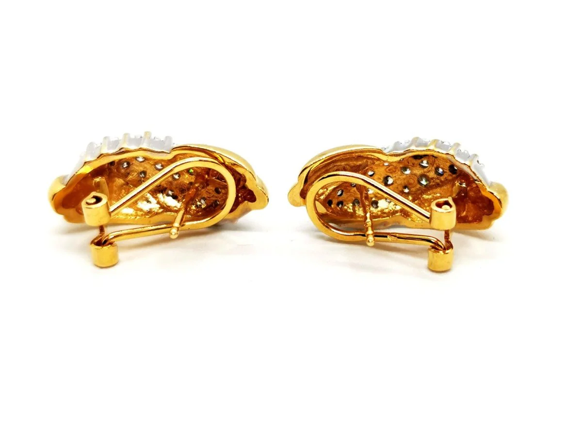 Boucles d'oreilles en or jaune et diamants - Image 3