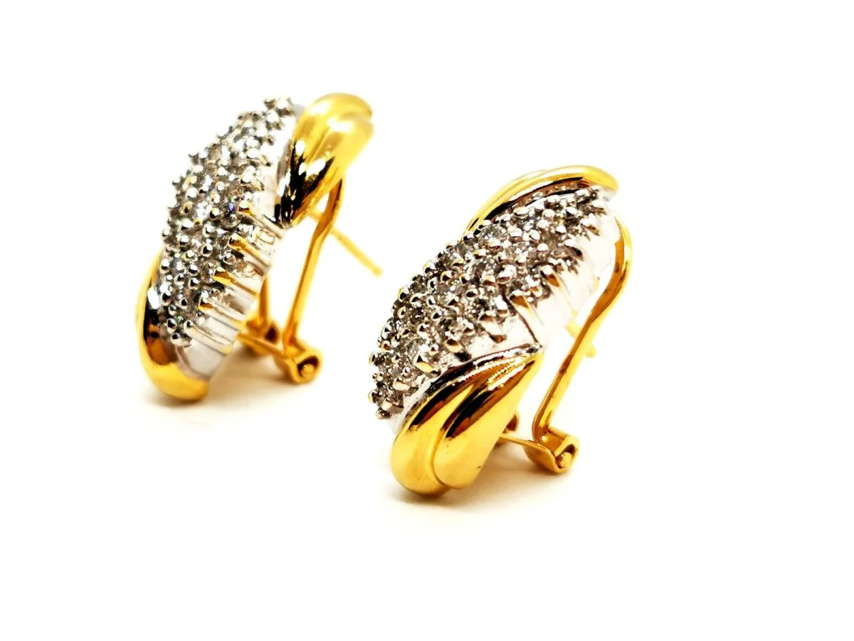 Boucles d'oreilles en or jaune et diamants - Image 4