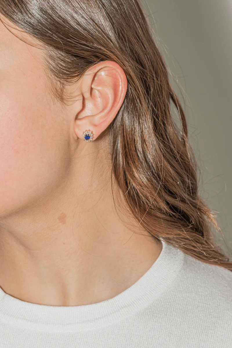 Boucles d'oreilles en or jaune, saphir et diamants - Image 2
