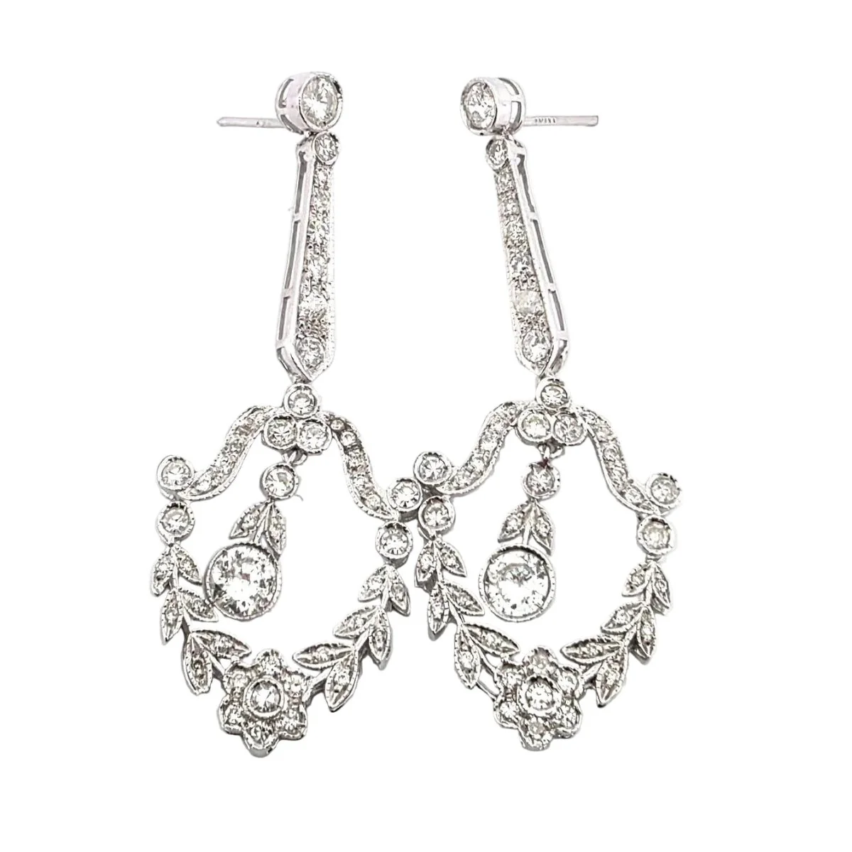 Boucles d'oreilles Pendantes en or blanc et diamants