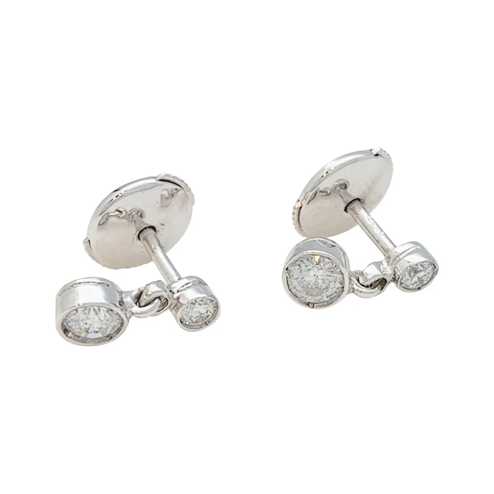 Boucles d'oreilles pendantes en or blanc et diamants - Image 3