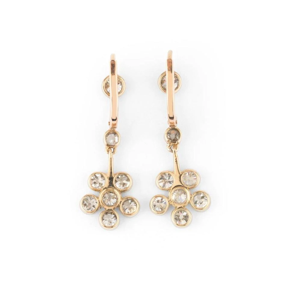 Boucles d'oreilles Pendantes Fleurs en or jaune et diamants - Image 3