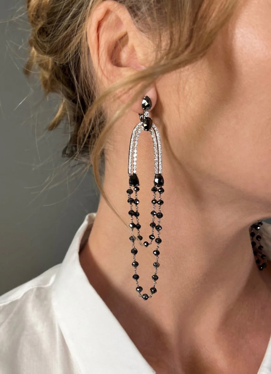 Boucles d'oreilles Pendantes en or blanc et diamants - Image 9