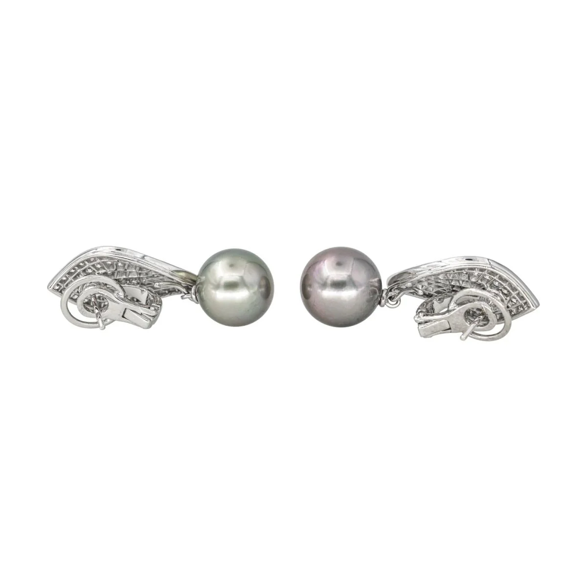 Boucles d'oreilles Pendantes en or blanc, perles et diamant - Image 5