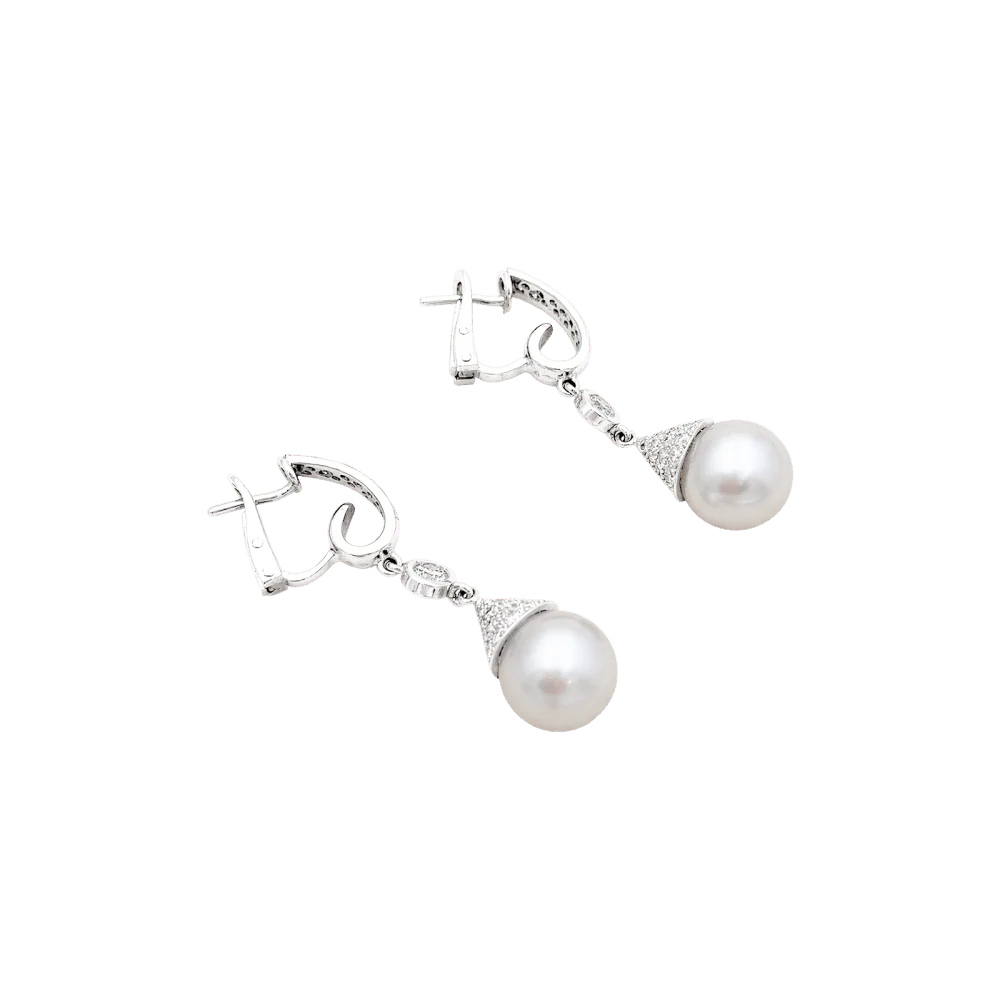 Boucles d'oreilles Pendantes en or blanc, perles et diamants - Image 3