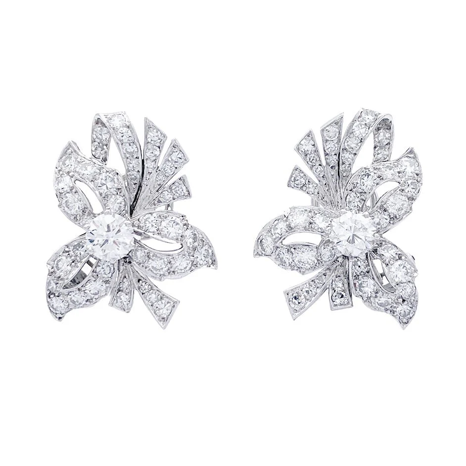 Boucles d'oreilles, platine, diamants - Image 3