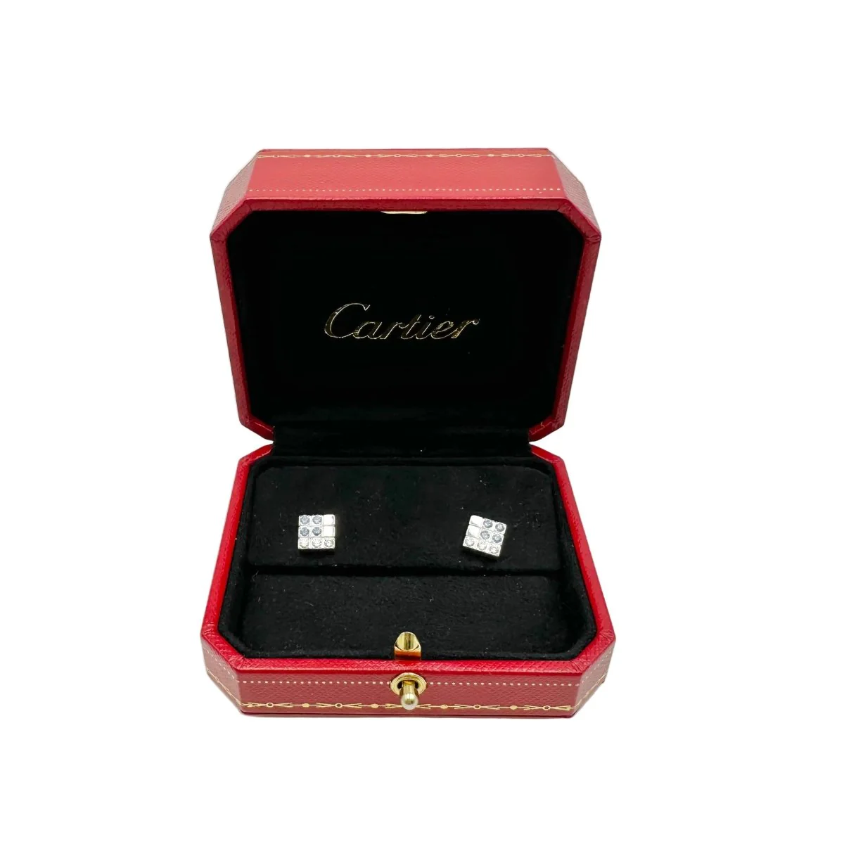 Boucles d'oreilles Puces CARTIER "Paillettes" en or blanc, saphirs et diamants - Image 2