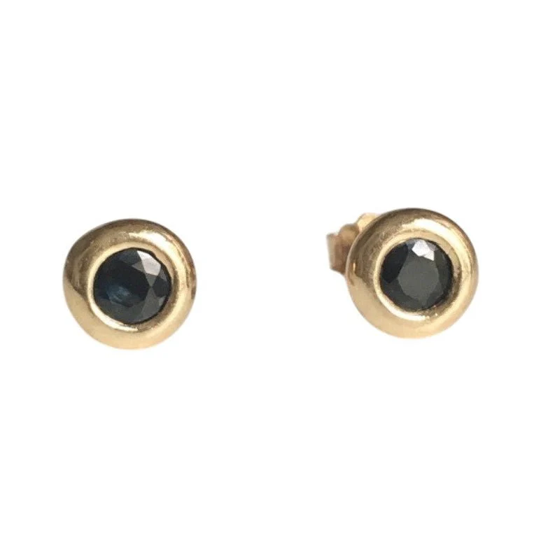 Boucles d'oreilles Puces en or jaune et saphirs - Image 12