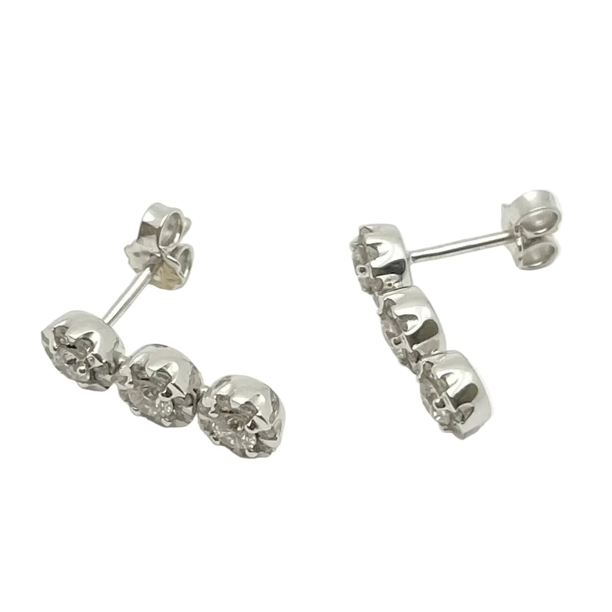 Boucles d'oreilles Puces GIORGIO VISCONTI en or blanc et diamants - Image 4