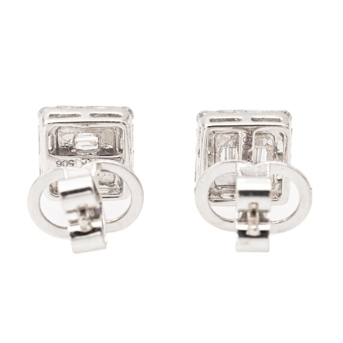 Boucles d'oreilles Puces en or blanc et diamants - Image 5