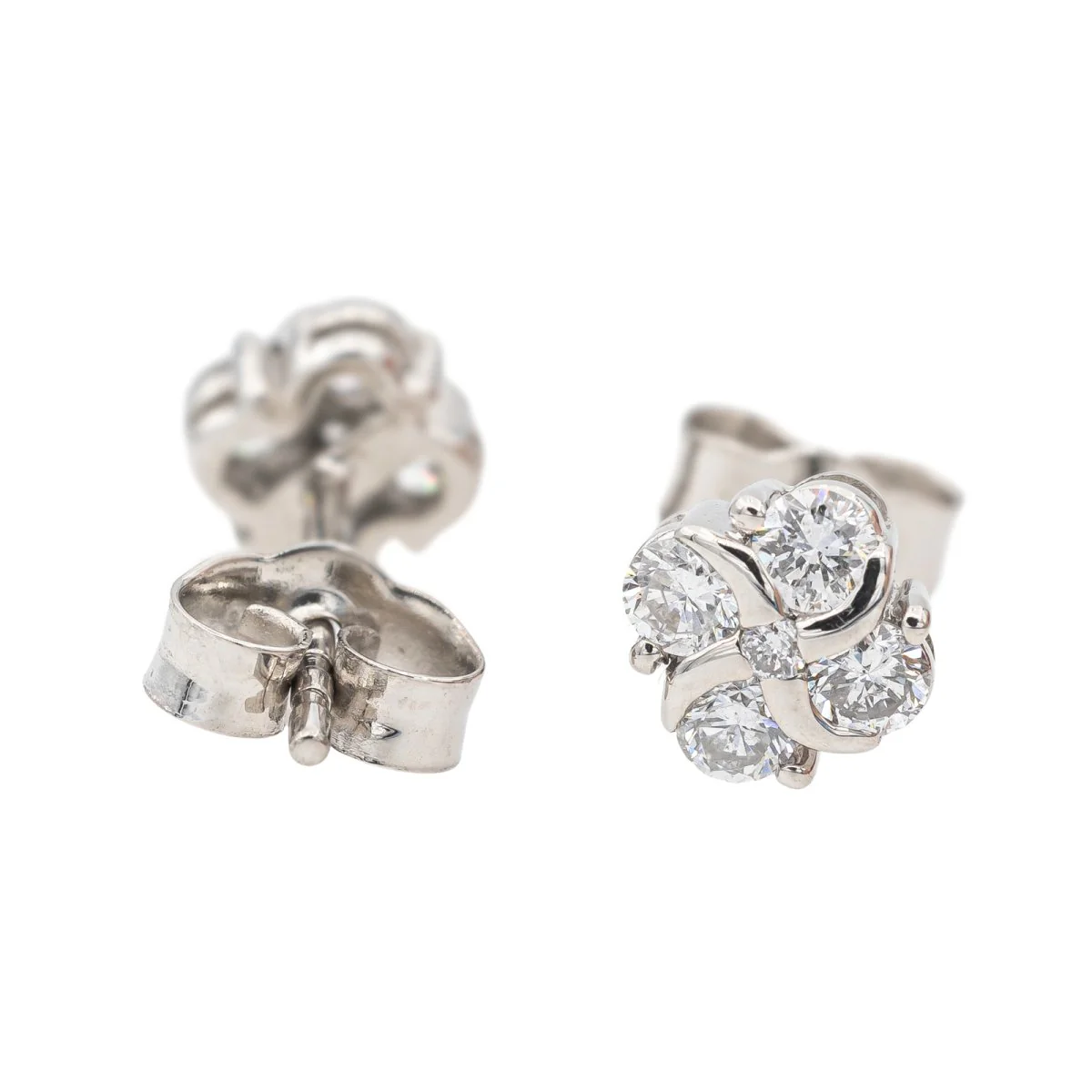 Boucles d'oreilles en or blanc et diamants - Image 3