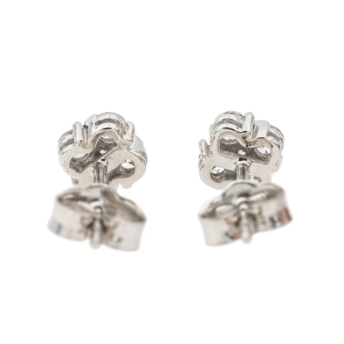 Boucles d'oreilles en or blanc et diamants - Image 6