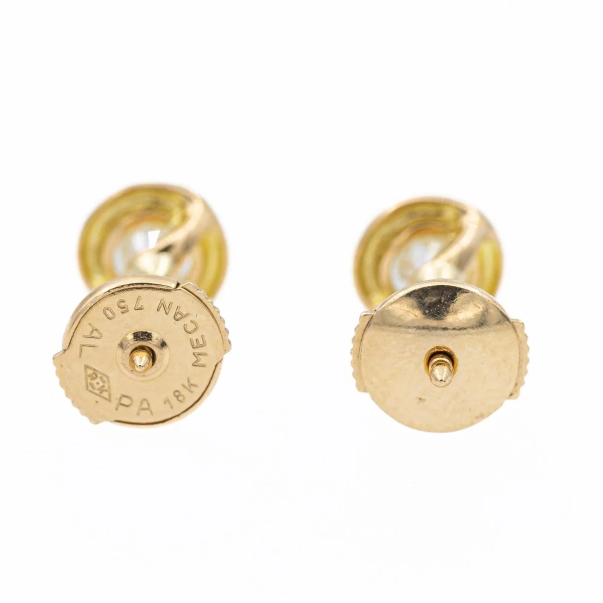 Boucles d'oreilles Puces en or jaune et diamants - Image 5