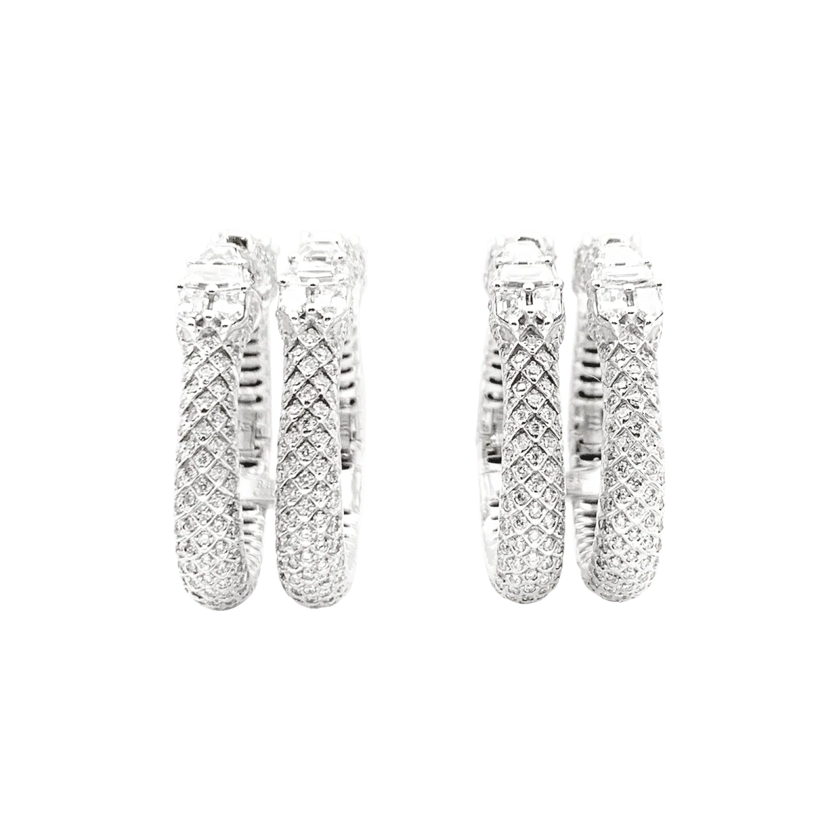 Boucles d'oreilles REPOSSI "Ophydienne" en or blanc et diamants