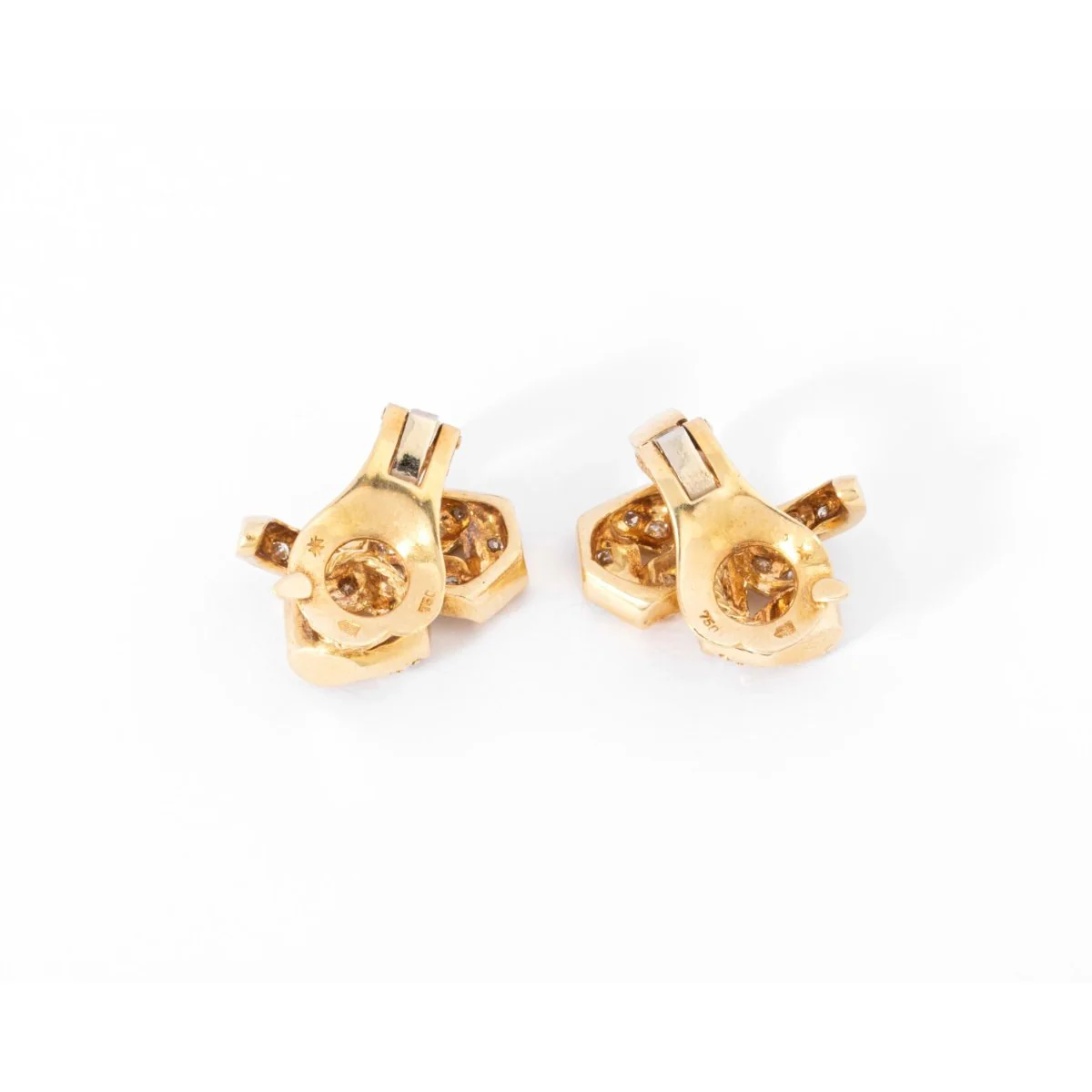 Boucles d'oreilles signée de la maison Dior en or jaune et diamant - Image 5