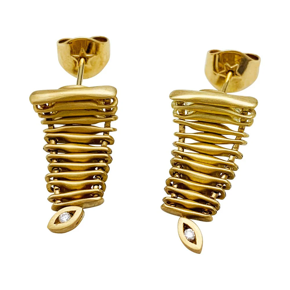 Boucles d'oreilles Stern "Filament" en or jaune et diamants - Image 6