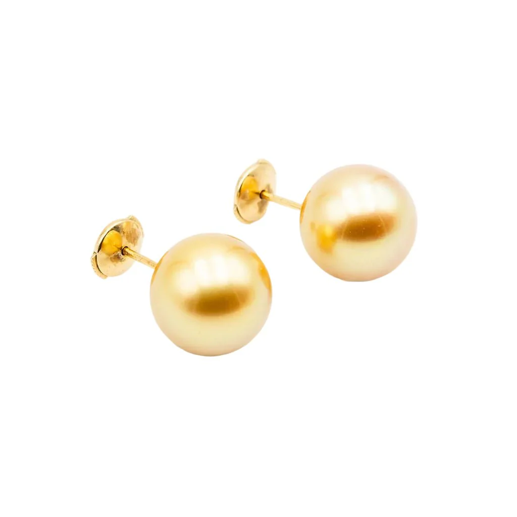 Boucles d'oreilles Puces TASAKI en or jaune et perles - Image 4