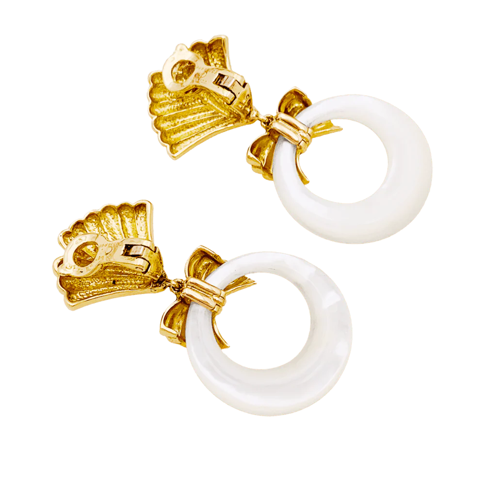 Boucles d'oreilles Clips VAN CLEEF & ARPELS en or jaune et pierres dures - Image 9