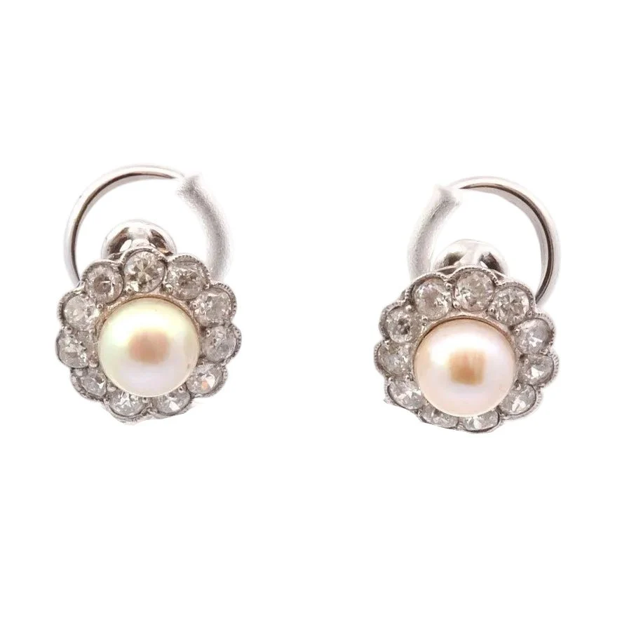 Boucles d'oreilles en or jaune, perles et diamants