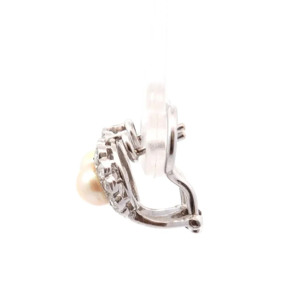 Boucles d'oreilles en or jaune, perles et diamants - Image 2
