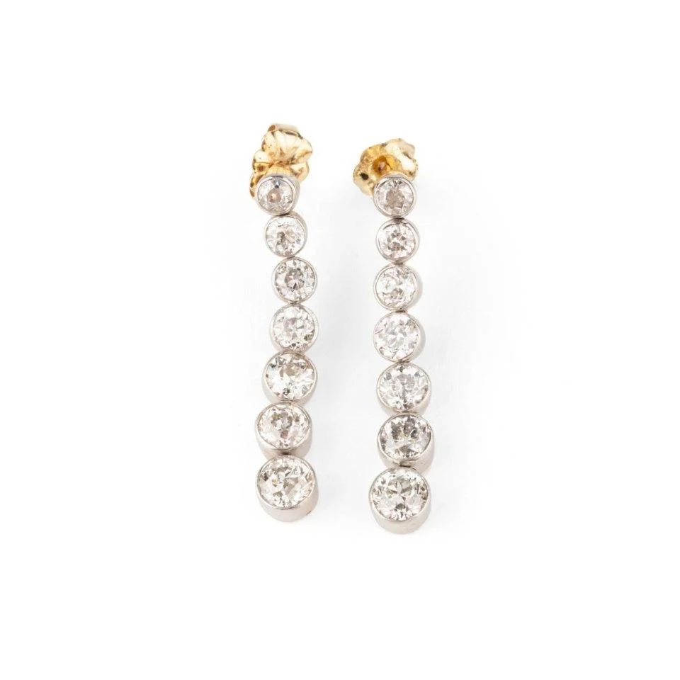 Boucles d'oreilles Pendantes en platine et diamants