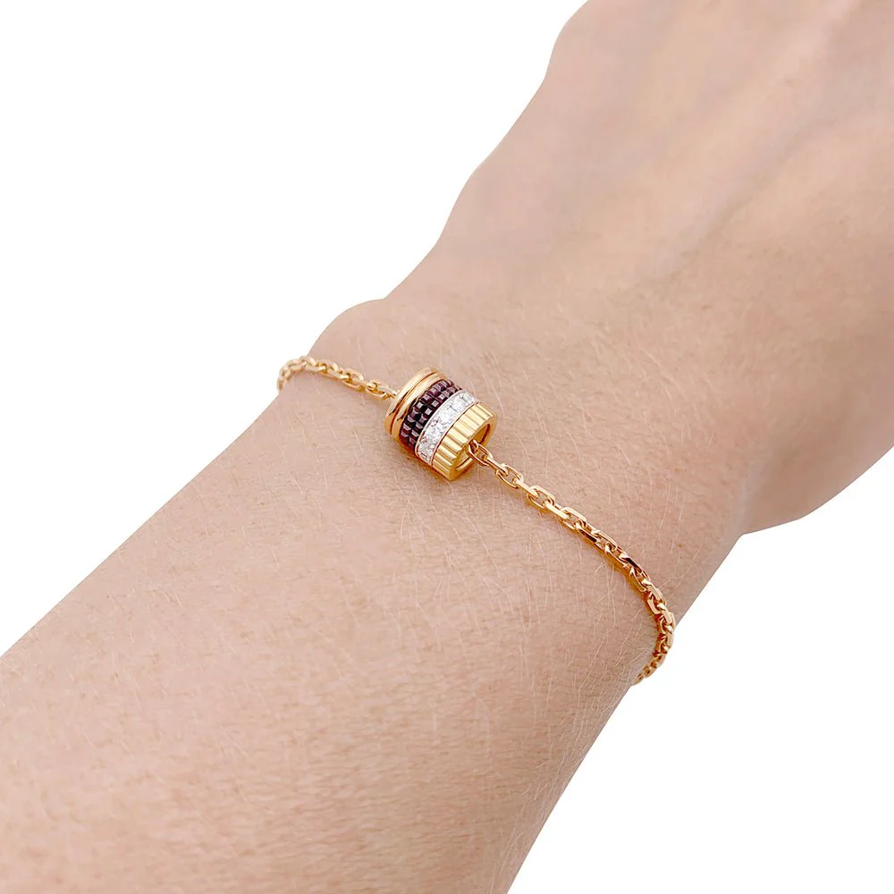 Bracelet BOUCHERON "Quatre Classique" trois ors et diamants - Image 2