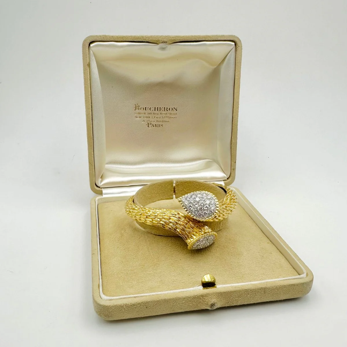 Bracelet BOUCHERON "Serpent bohème" en or jaune et diamants - Image 10