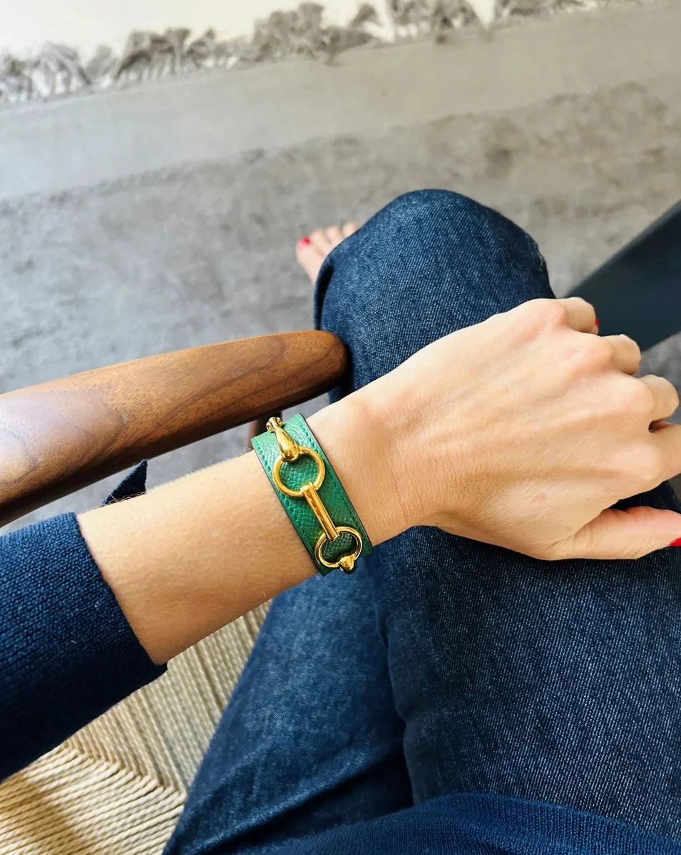 Bracelet de la maison Hermès en cuir et métal doré - Image 8
