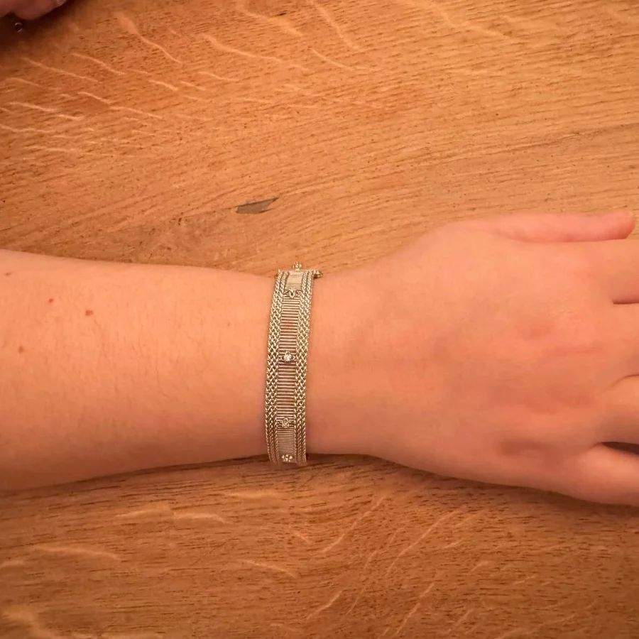 Bracelet en or blanc et diamants - Image 10